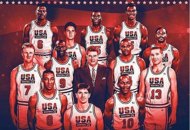 1992年9月21日:梦一队12人名单正式公布此外,掘金主教练迈克尔-马龙