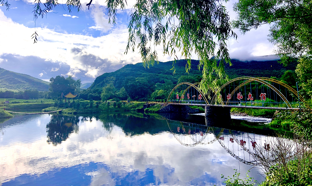 中国避暑养生休闲旅游最佳目的地罗勒密山景区