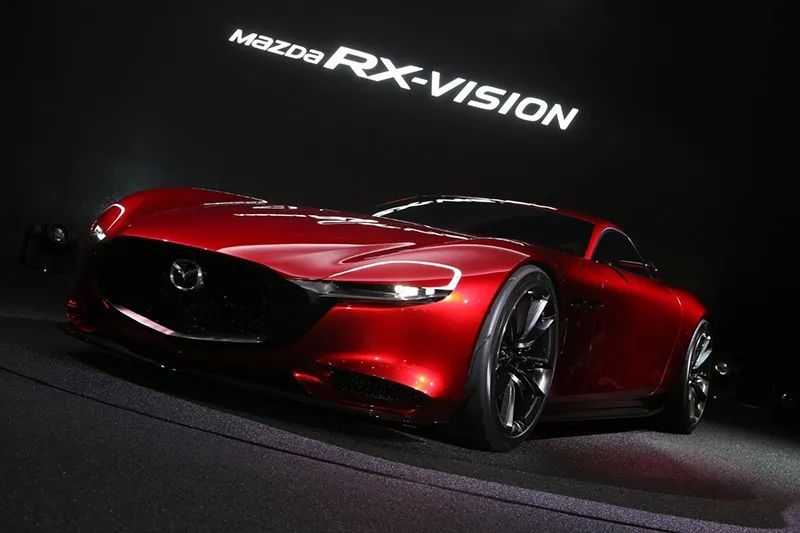 基于此,马自达在2015推出了rx-vision概念车