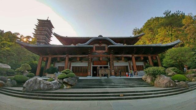 中国十大休闲小城,书写世界园林史奇迹!被誉为"天下第一奇园"