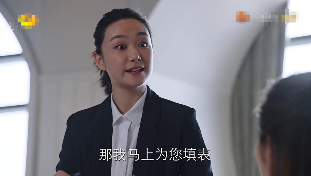 后来孙艳又参演过孙俪主演的《安家》,饰演少年房似锦.