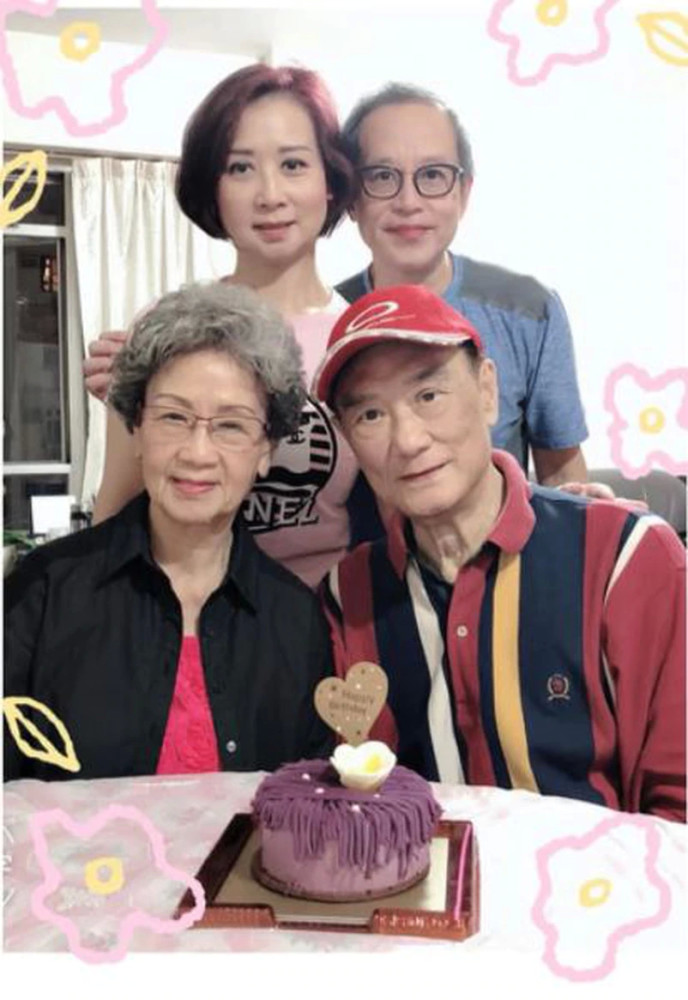 tvb|谭炳文设灵，众星送别，谢贤拄拐杖憔悴现身，TVB高层全数到齐