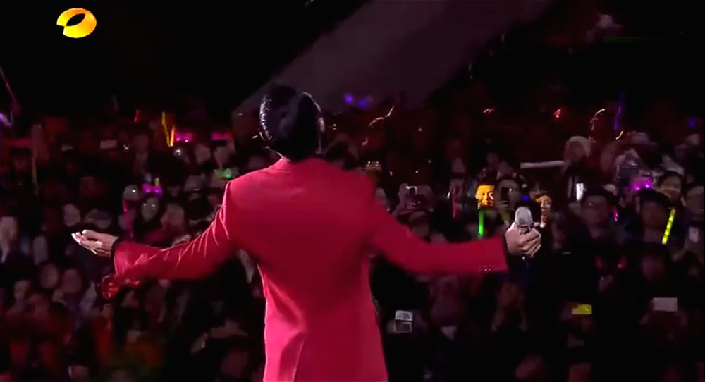 刘德华|华语人气王的终极对决：2013年，52岁刘德华单挑周杰伦＋张学友！