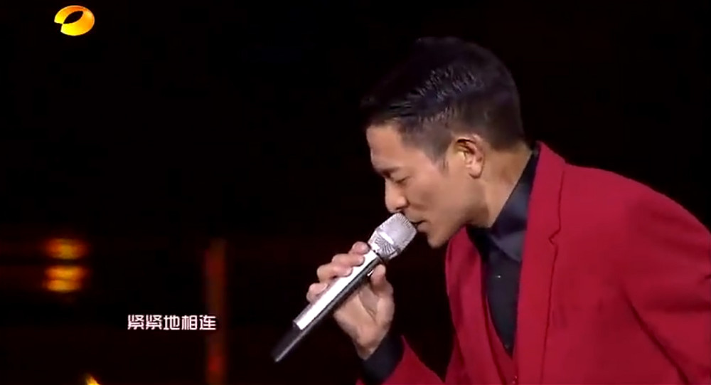 刘德华|华语人气王的终极对决：2013年，52岁刘德华单挑周杰伦＋张学友！