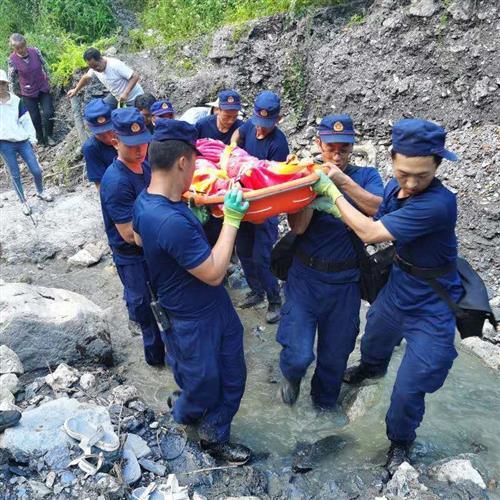 陇南文县抢险救灾中那些感人瞬间