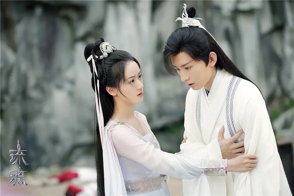 成毅|成毅掉7万《琉璃》剧粉后，不仅回粉2万，还有2部新剧成功上星