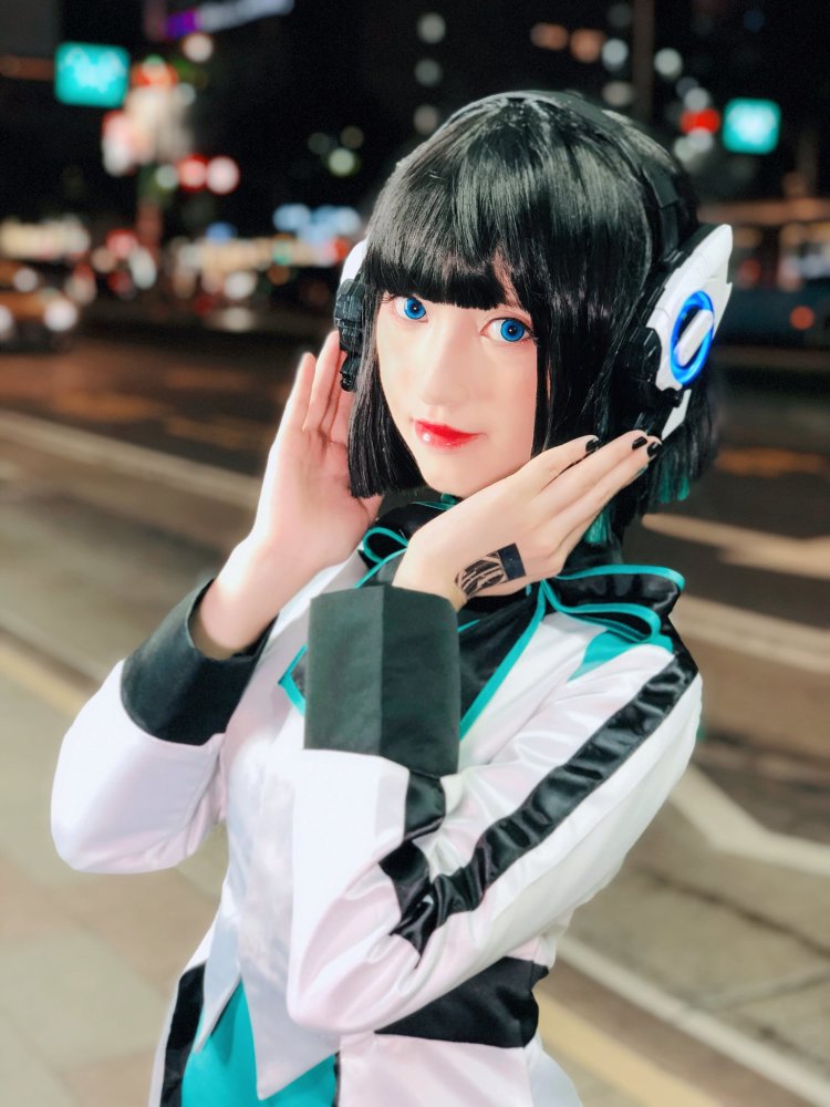 假面骑士01最美伊兹coser差点以为是本尊