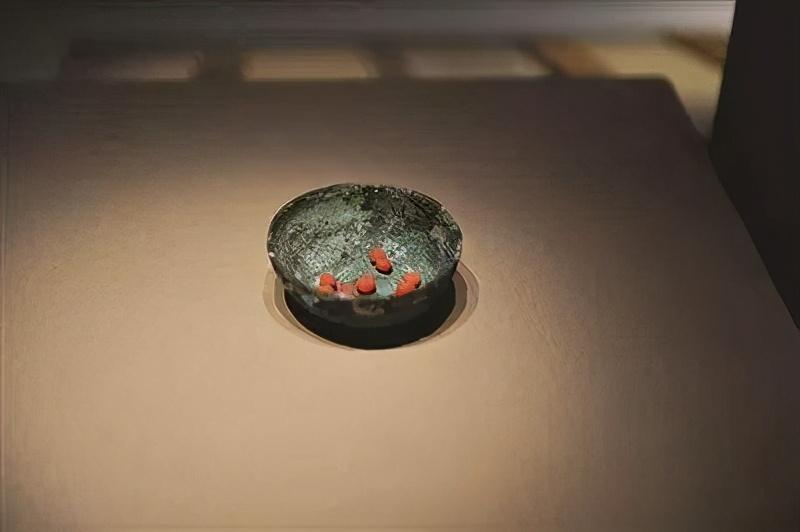 王丹虎|打开王羲之同辈王丹虎的墓，现怪异红丸，揭大龄剩女不嫁人的秘密