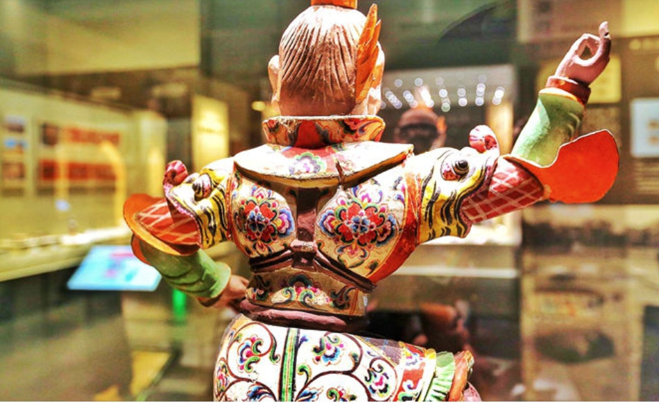 木俑|阿斯塔那出土一尊木俑，它构造特殊，号称是木俑界的“变形金刚”