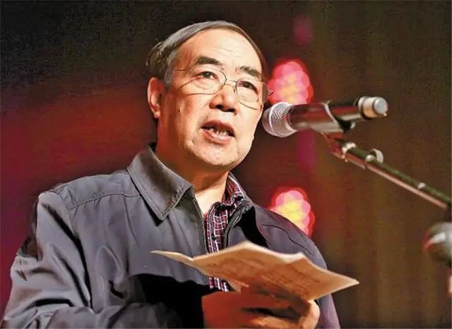 书法|“你不买，自然有人买”——贾平凹昂贵书法背后的争议