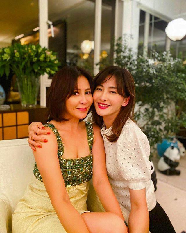 刘嘉玲|刘嘉玲豪宅开趴为姐妹庆生，艳压在场众贵妇，与梁朝伟半年未相见