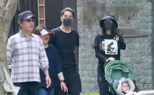 高圆圆|高圆圆复出拍戏演宋美龄，搭档“宋庆龄”李小冉，花絮照气质超群