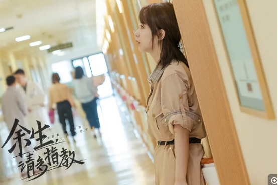 杨紫|《余生》发布新预告，杨紫体型比肖战还壮，两人搭戏毫无CP感