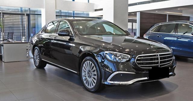 新款奔驰e级实车到店