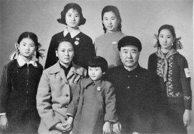 傅作义|她是傅作义的女儿，曾为和平解放北平立下大功，晚年结局如何？