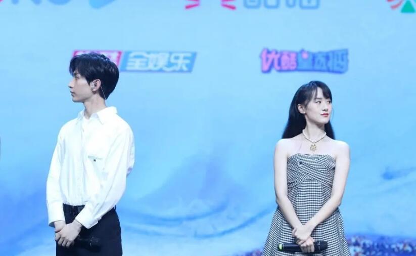 成毅|曝成毅收官会疏远袁冰妍有苦衷，曾看到姜磊后就秒变黑脸