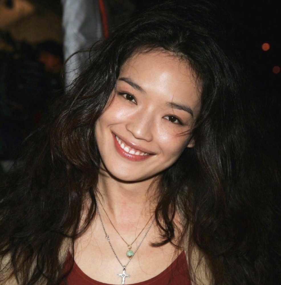 小s|小S女儿集体出镜，“高级脸”惊艳全网，高级脸等于长得丑吗？