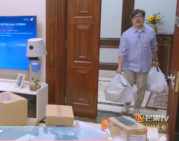 李湘|李湘有多懒？不做家务，不搬行李，在家只动口不动手