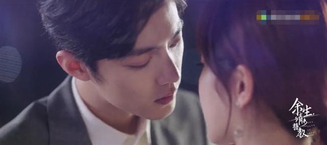 肖战|肖战《余生》大讲土味情话，爆笑晒表情包回应：怪不好意思的