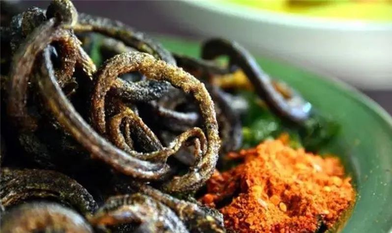 来元江旅游,当地这些特色美食必须要尝尝!太诱人了