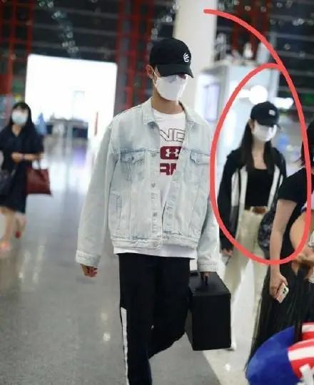 赖冠霖|他每次上热搜都让人意想不到……