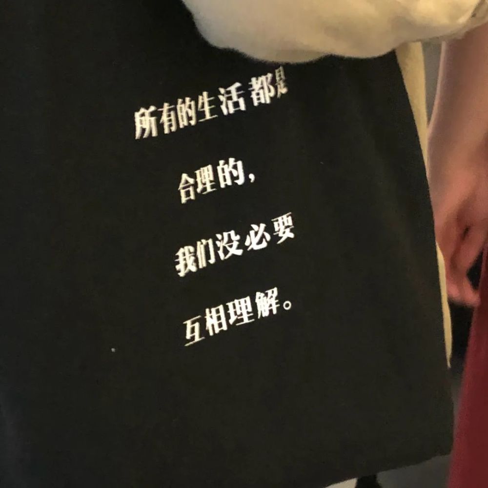 赖冠霖|他每次上热搜都让人意想不到……