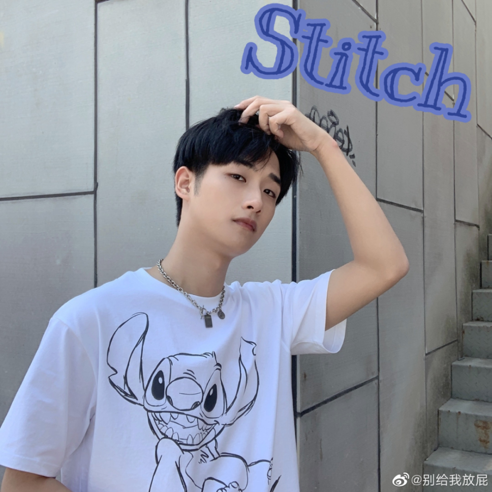 网红|就这张脸，在热搜挂了一天？