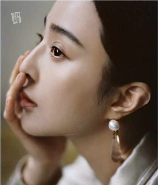 范冰冰|范冰冰“消失”的两年里，谁分了她的“奶酪”