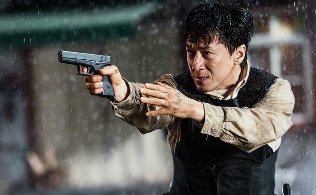 成龙|票房|黄金档|英伦对决|机器之血