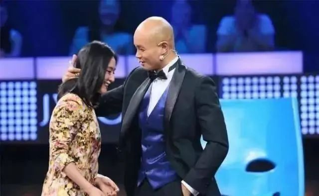 乐嘉|被疑三婚还出轨美女的乐嘉，再也回不去孟爷爷的《非诚勿扰》