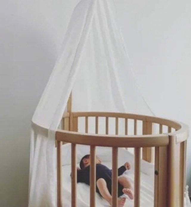 陈妍希|陈妍希自弹自唱悼念黄鸿升，儿子小床出镜，与陈晓的北京爱巢曝光