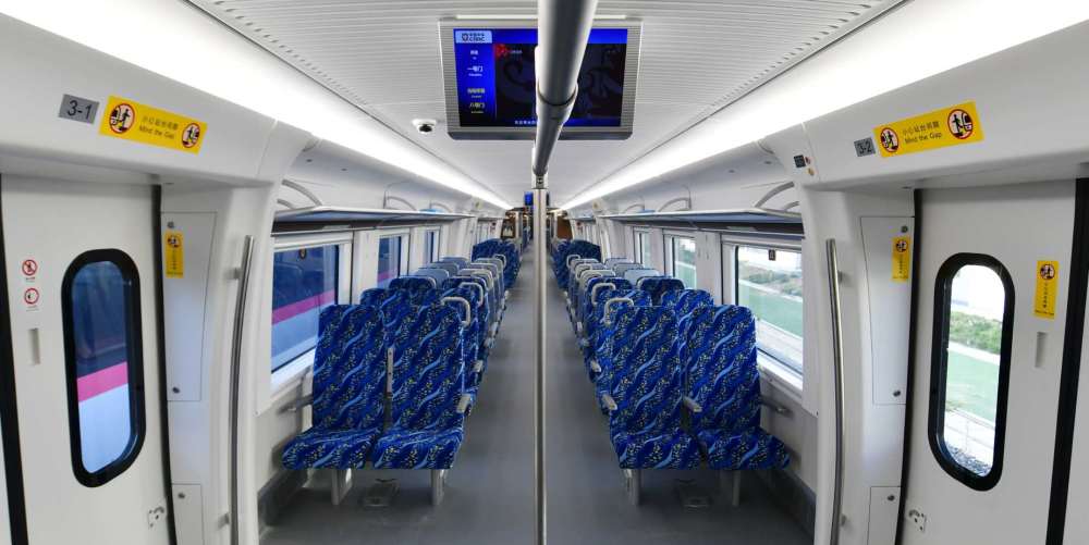 动车组|国庆游京郊 新版“怀密号”动车组即将“粉”墨登场