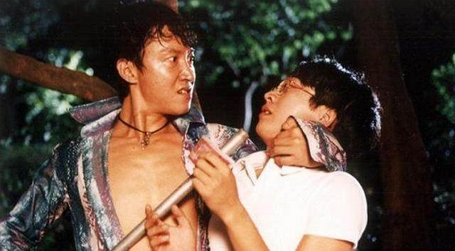 赵燕国彰|“张世豪”与豪嫂时隔十八年再同框！却被嘲“一部剧吃一辈子”？