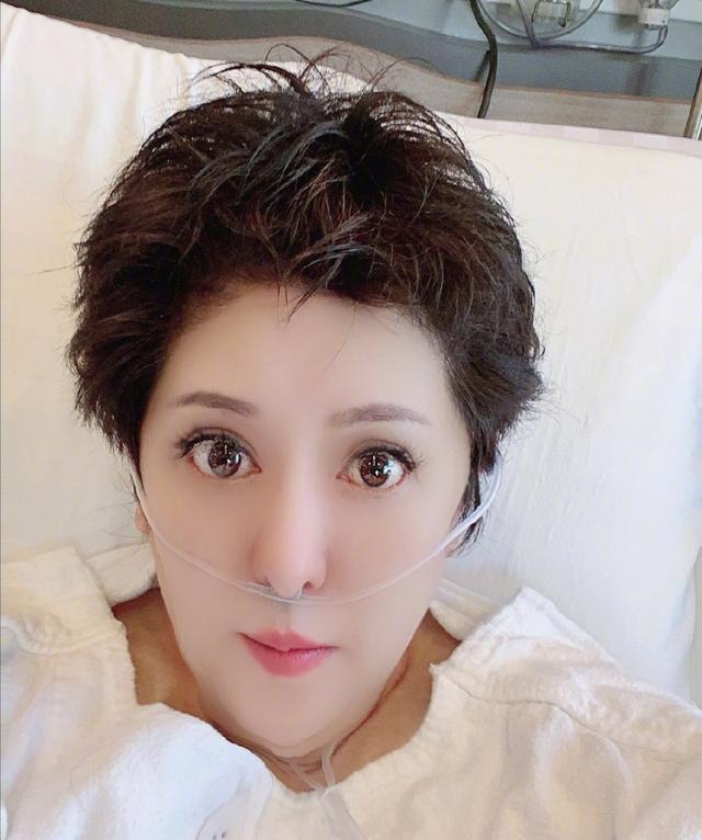 王冰冰|吃瓜日报丨央视女记者因颜值走红；《歌手》宣布停办；费玉清姐姐炫富