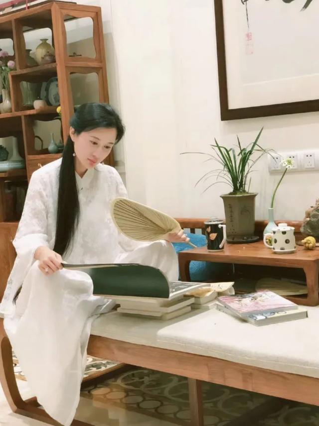 张纪中|这才是真爱，高颜值女星嫁大31岁知名导演，为其研究长寿不老之法