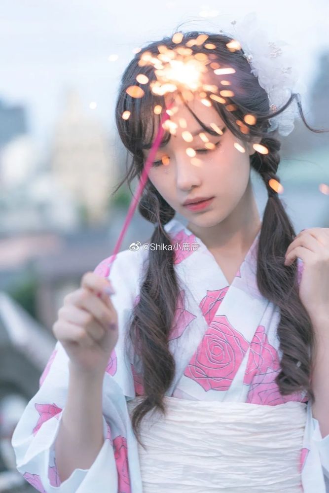 shika小鹿鹿最新写真绚烂的夏日花火