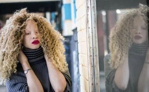 日本_娱乐|15岁惊艳出道，亮相就被称赞“美到让人窒息”的脸长什么样？