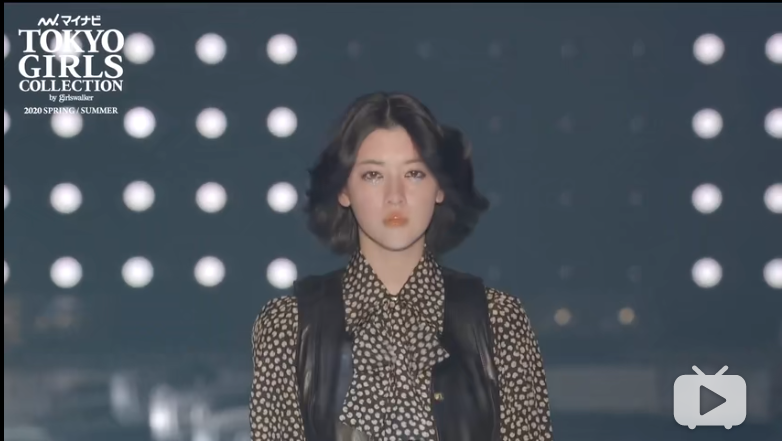 日本_娱乐|15岁惊艳出道，亮相就被称赞“美到让人窒息”的脸长什么样？