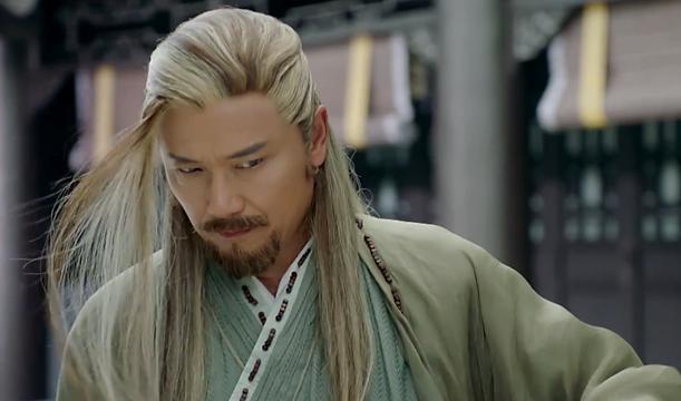 黄药师|新修版中，金庸为什么修改黄药师等人的年纪？为了保住华山一论的水准