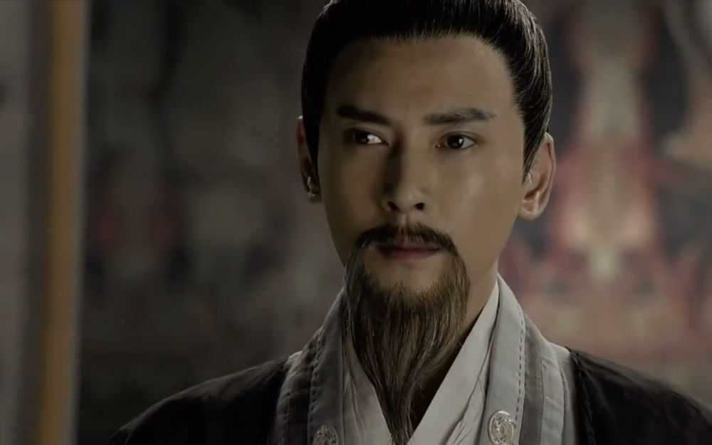 黄药师|新修版中，金庸为什么修改黄药师等人的年纪？为了保住华山一论的水准