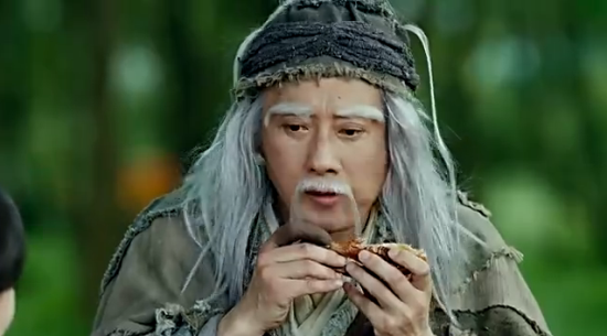 黄药师|新修版中，金庸为什么修改黄药师等人的年纪？为了保住华山一论的水准