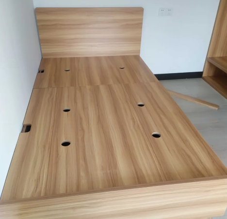 "哪位大神知道床底为啥要设计洞洞?"总不能是为老王准备的吧?