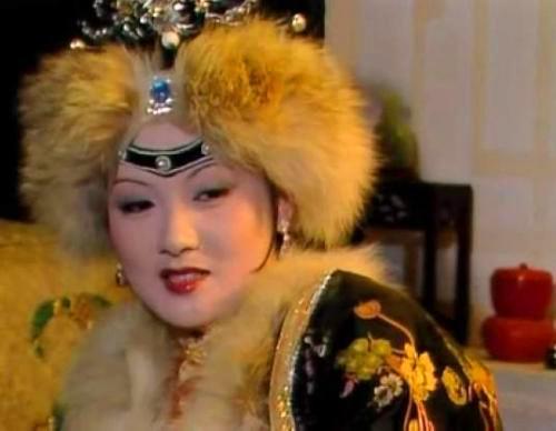 净虚老尼和王熙凤的一段对话揭开了王夫人的不堪往事