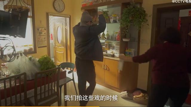 小蔡丁|《幸福社区》曝幕后特辑，肖战赞蔡丁可爱，很多台词竟是即兴迸发