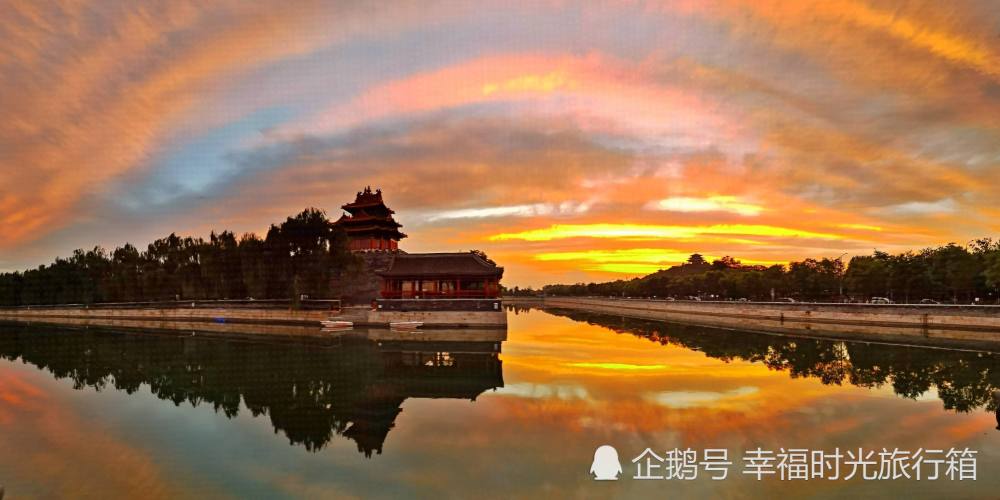 老舍|四两重的螃蟹6毛一对，老舍笔下的中秋，所有美好的回忆都回来了