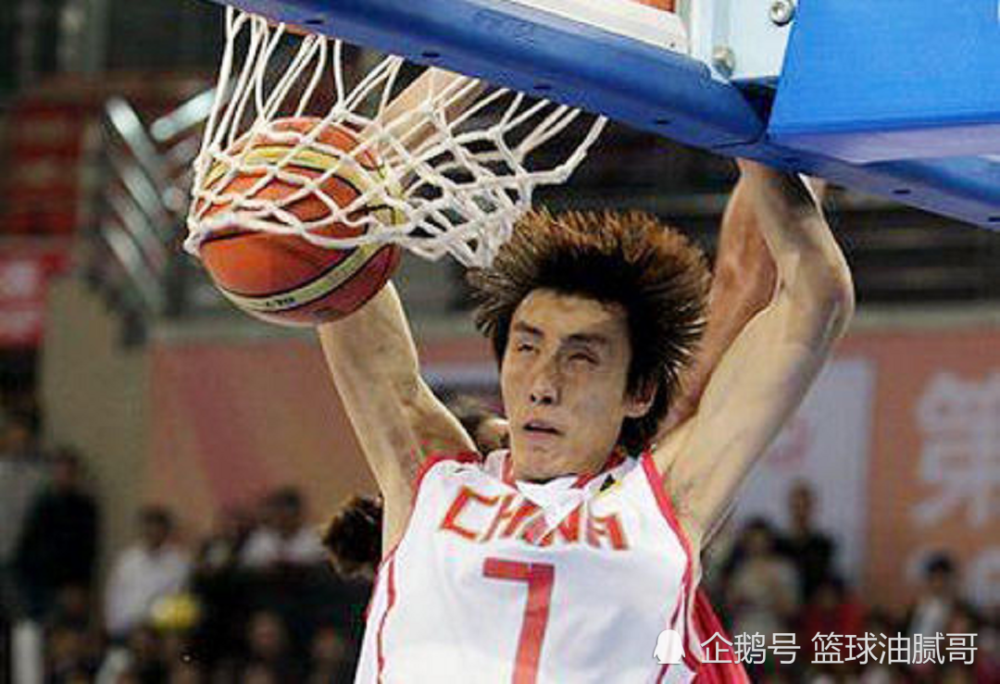 排骨飞人易立也在昨日宣布退役忆往昔这些国手们值得我们记忆