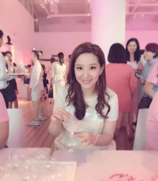 甄子丹|豪门孵化班？这家姐妹怎么了，复制粘贴似的嫁豪门