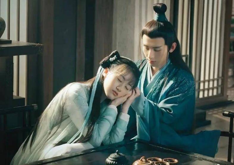 朱梓骁|《琉璃》主创开始站队？朱梓骁大赞成毅，白澍力挺袁冰妍