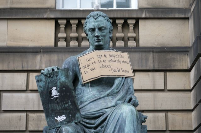 大卫·休谟像