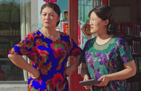 谁是我的新郎|《谁是我的新郎》舞蹈大赛刷屏，她是本山御用歌手，一火就二十年